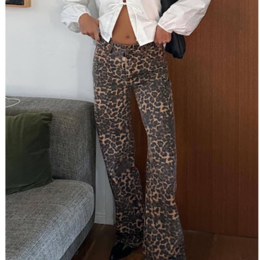 Lioness princess Polly cheetah print wide leg low rise jeans super cute